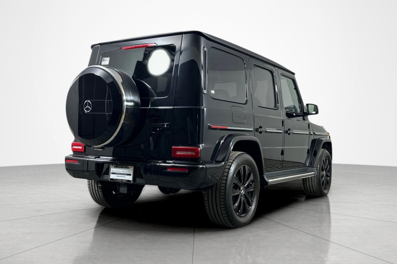 Mercedes-Benz G550