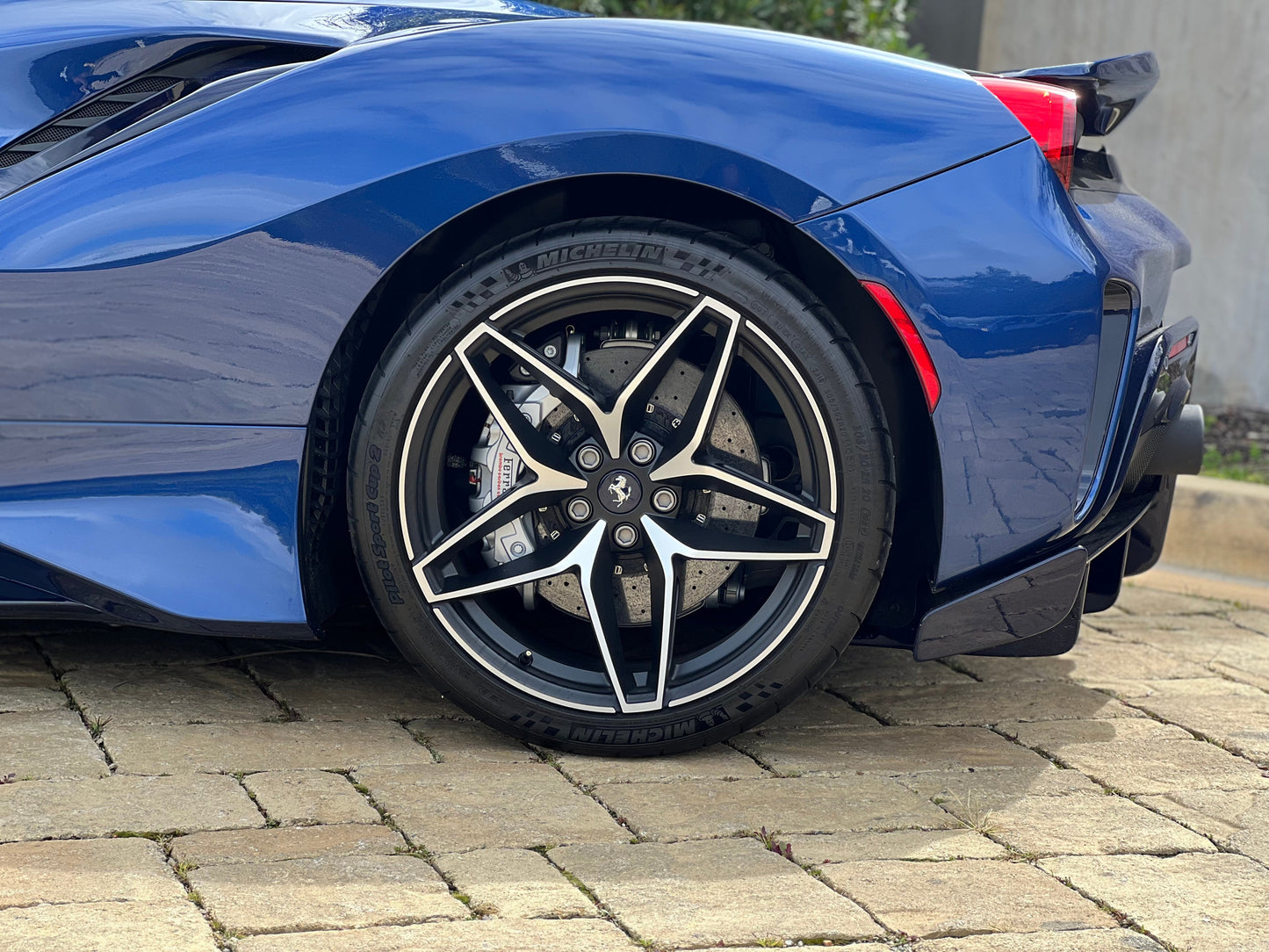 Ferrari 488 Pista