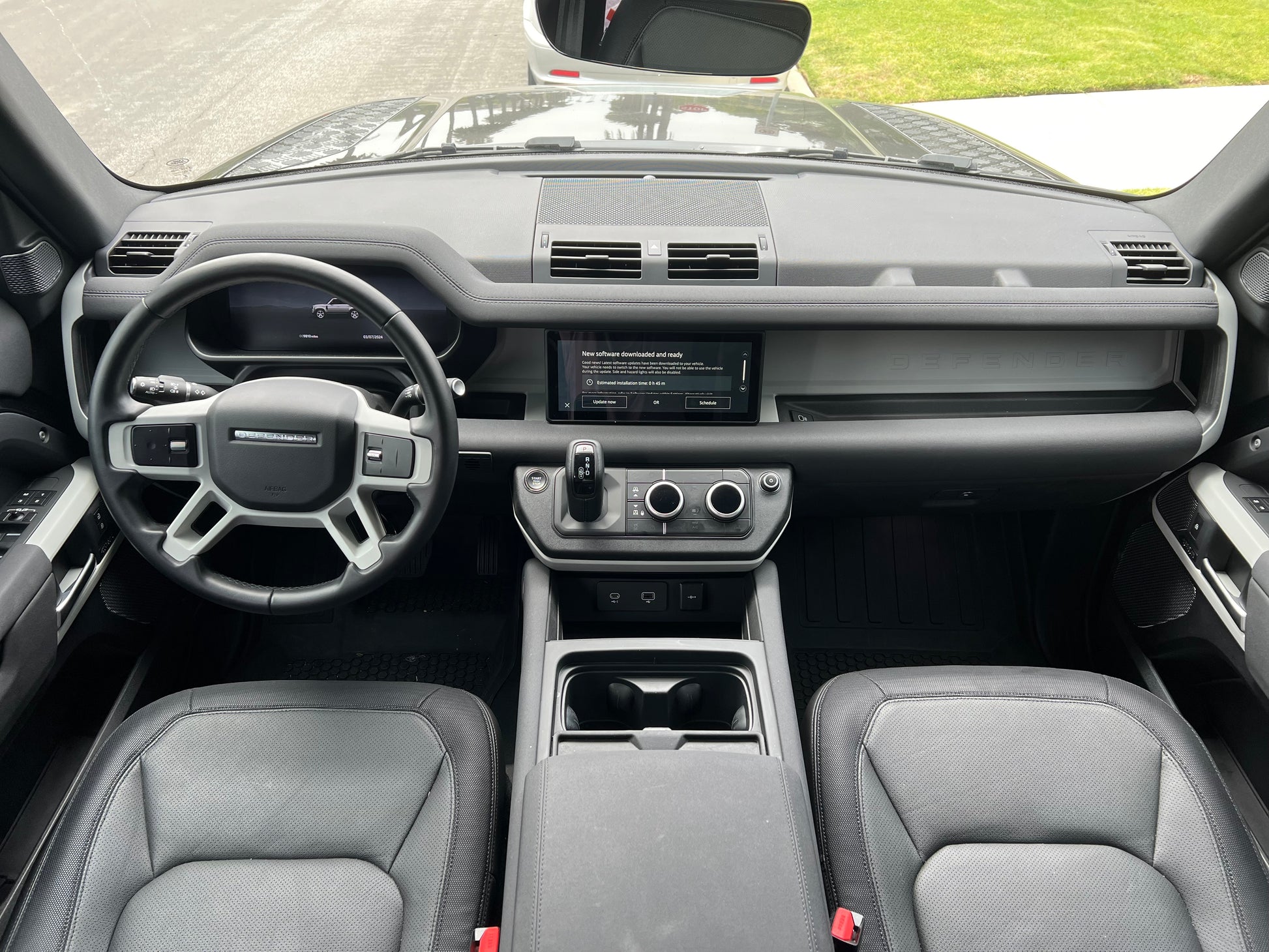 Land Rover Defender Interior Photo