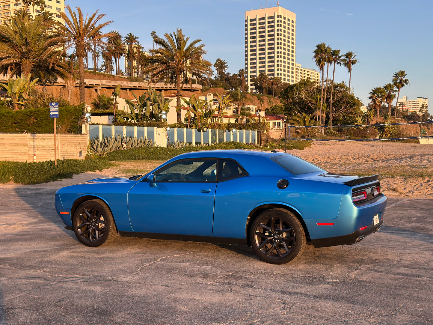 Dodge Challenger